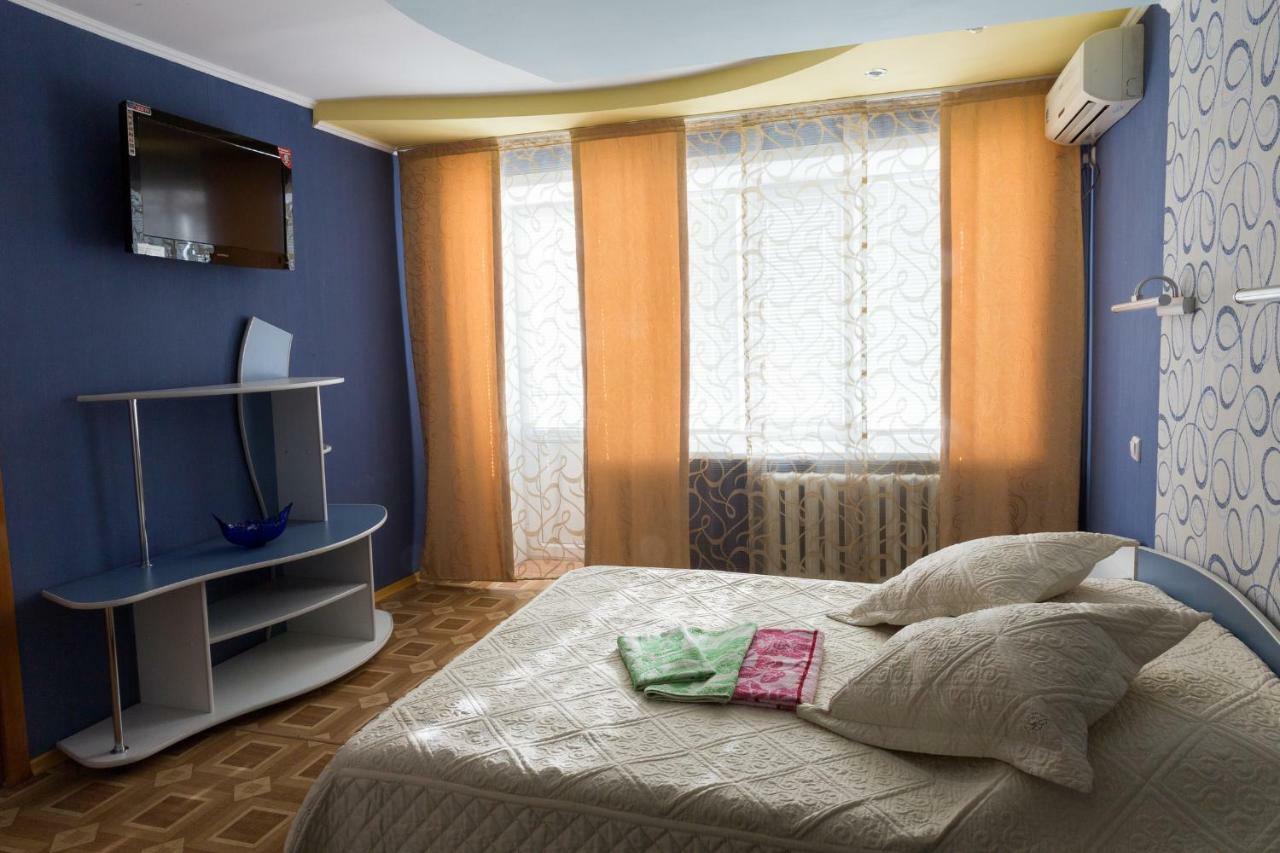 Tourist Hotel Öskemen Bagian luar foto
